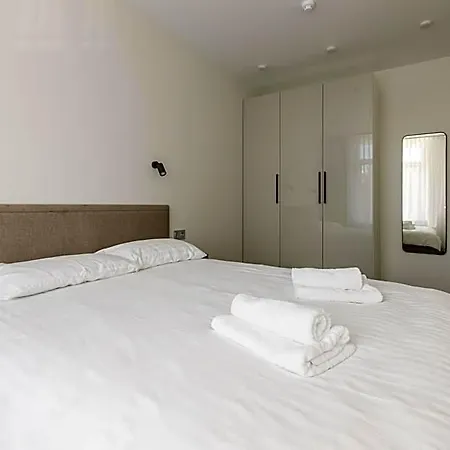 Seaside 4*